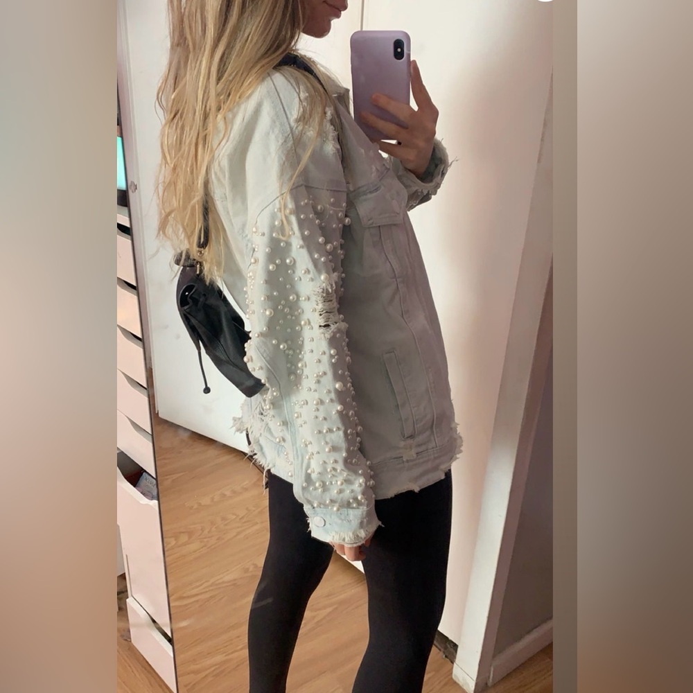 LIGHT WASH  SUNSET + SPRING DEMIN JACKET